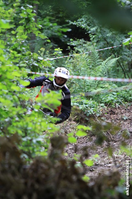 Galeria: Mistrzostwa Polski Diverse Downhill Contest 2011