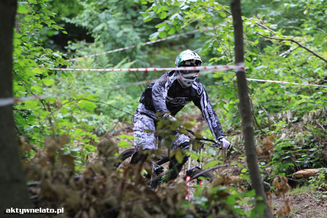 Galeria: Mistrzostwa Polski Diverse Downhill Contest 2011