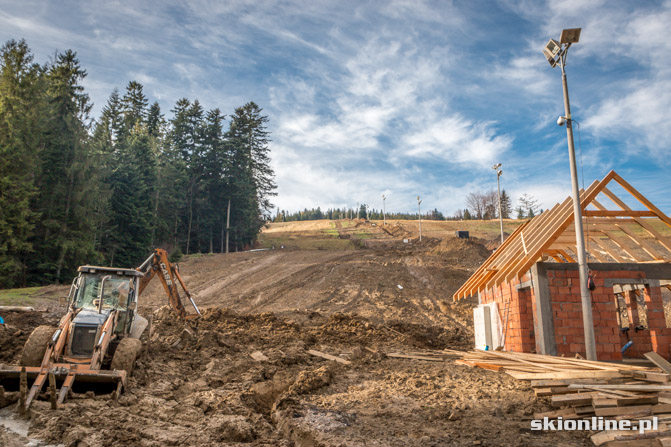 Galeria: Pilsko, Korbielów budowa krzesła 8.11.2013