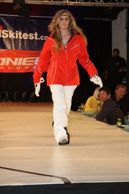 Galeria: WorldSkitest 2010 - pokaz mody