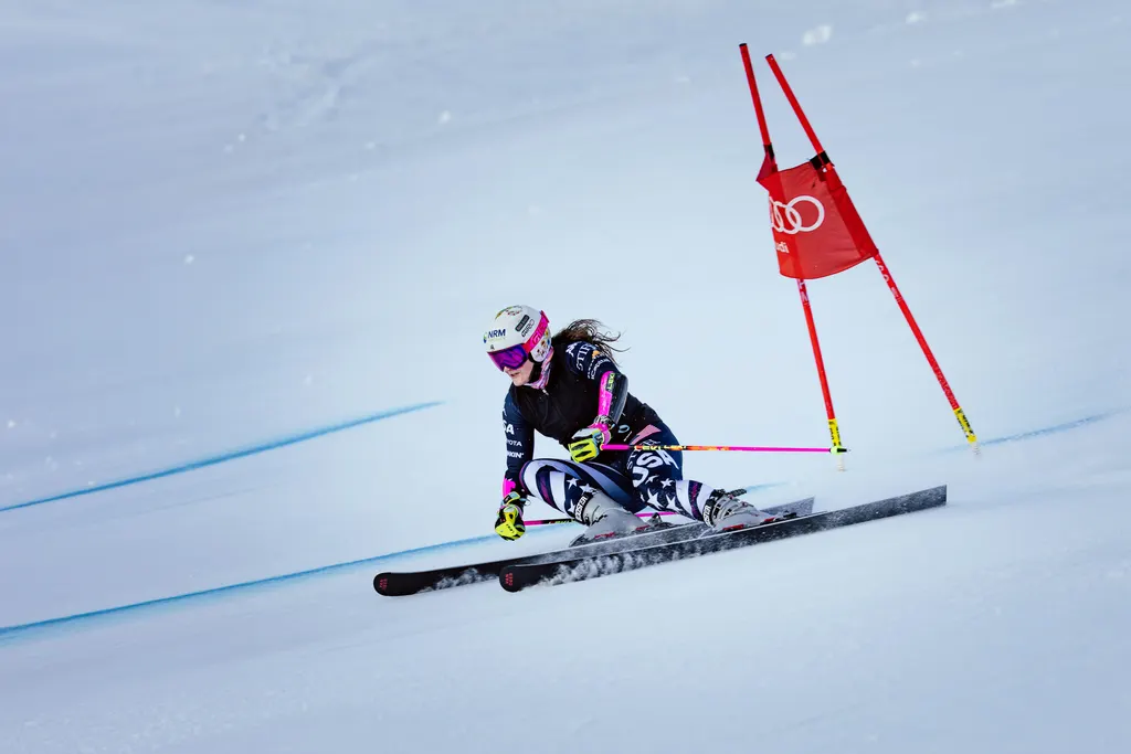 Paula Moltzan VAN DEER - Red Bull Sports