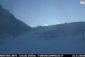 Kamera Val Rendena Madonna di Campiglio Rifugio Stoppani