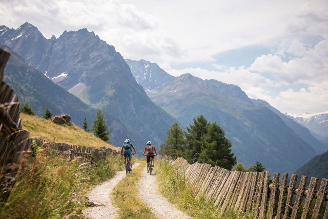 Tyrol przed sezonem narciarskim – odkryj alpejskie przygody! severin Wegener