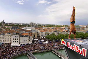 Red Bull Cliff Diving La Rochelle 2010 fot Romina Amato